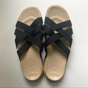 Crocs Women’s NWOT Eddie Strappy Criss Cross Sandal - Size 7